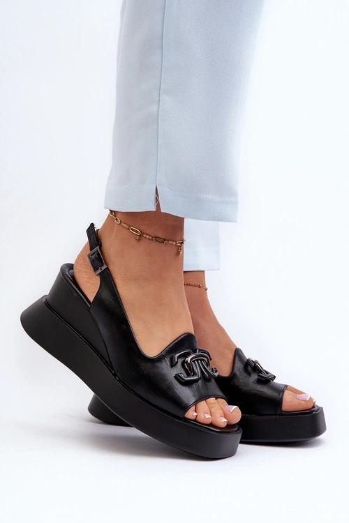 Sandały Damskie Na Platformie I Koturnie Z Ozdobą Czarne Janesca