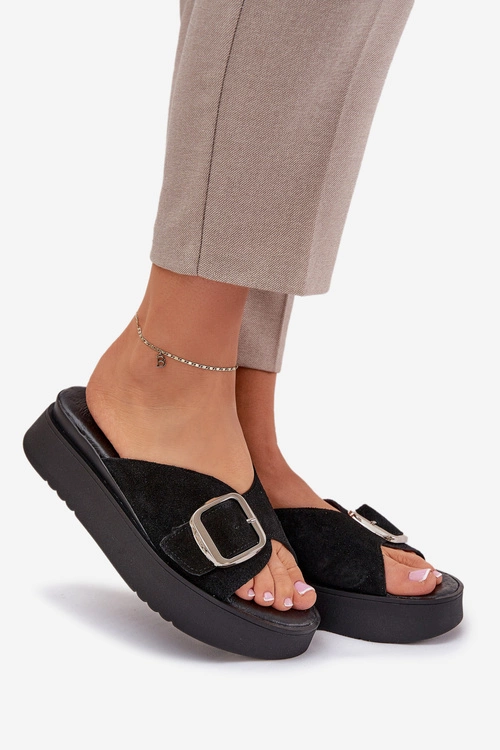 Zamszowe Klapki Damskie Z Klamrą Na Platformie Zazoo 3019 Czarne