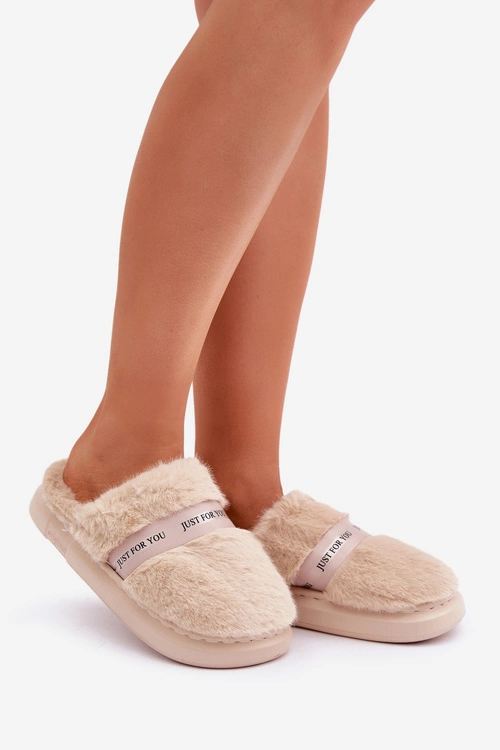 Futrzane Kapcie Z Ozdobnym Paskiem Beżowe Savalithea