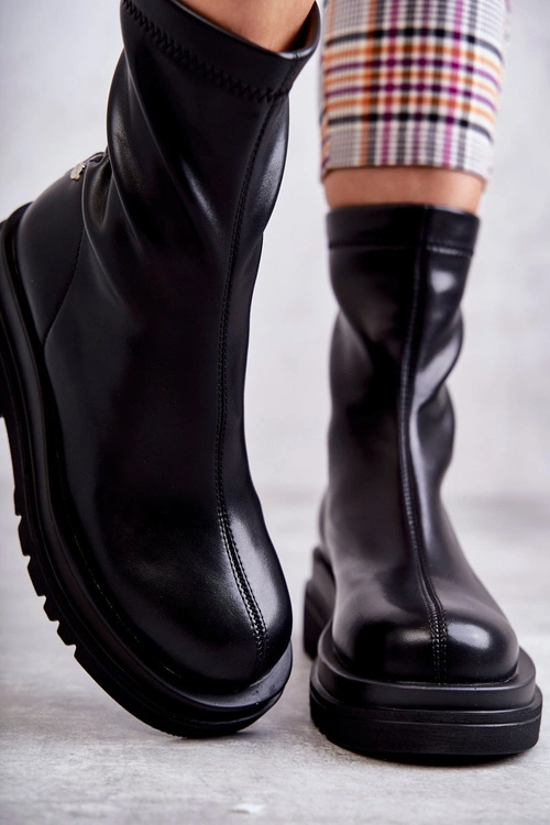 Wysokie Ocieplane Botki GOE KK2N4054 Czarne