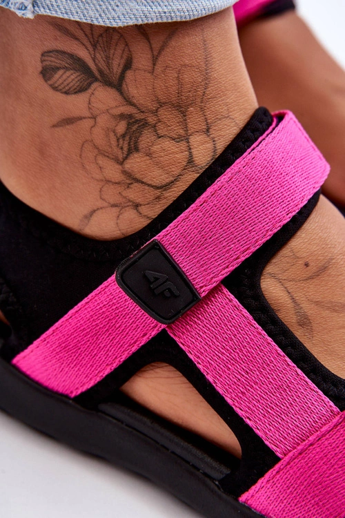 Sandały Damskie Sportowe 4F 4FSS23FSANF014-55S Fuksja