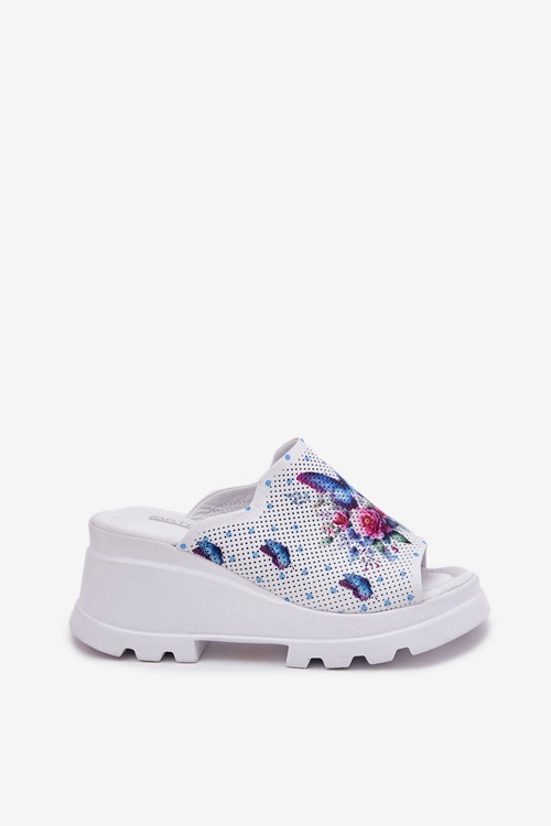 Skórzane Klapki Damskie Na Koturnie Artiker 56C0428 Białe