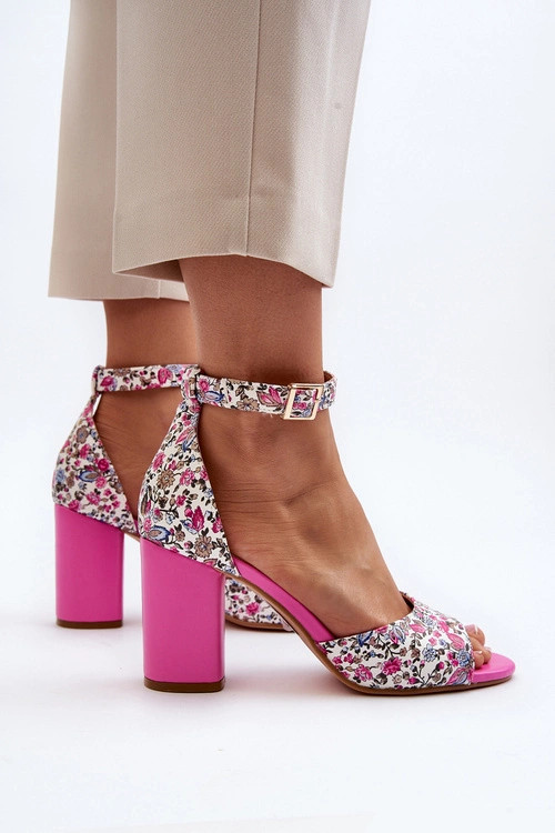 Sandały Na Słupku W Kwiaty Fuksja Vitamella