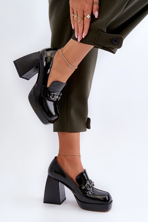 Półbuty Lakierowane Damskie Na Słupku Czarne D&A MR38-906