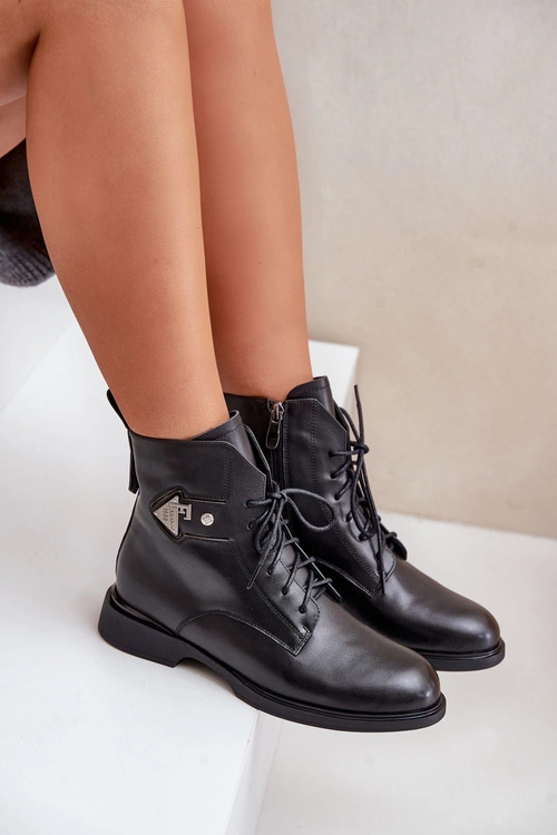 Skórzane Botki Na Płaskim Obcasie Z Ozdobą Ocieplane Maciejka N3115-01 Czarne