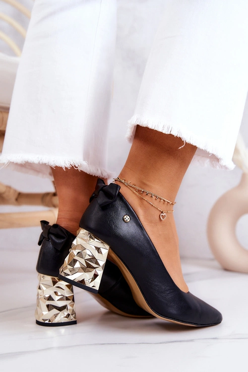 Skórzane Czółenka Na Słupku Maciejka 05334-01 Czarne