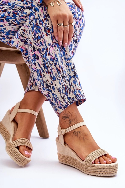 Klasyczne Damskie Sandały Na Koturnie Beżowe Malmo