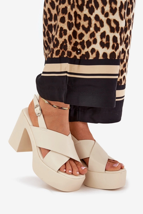 Sandały Damskie Na Słupku I Platformie Z Eko Skóry Jasnobeżowe Annavin