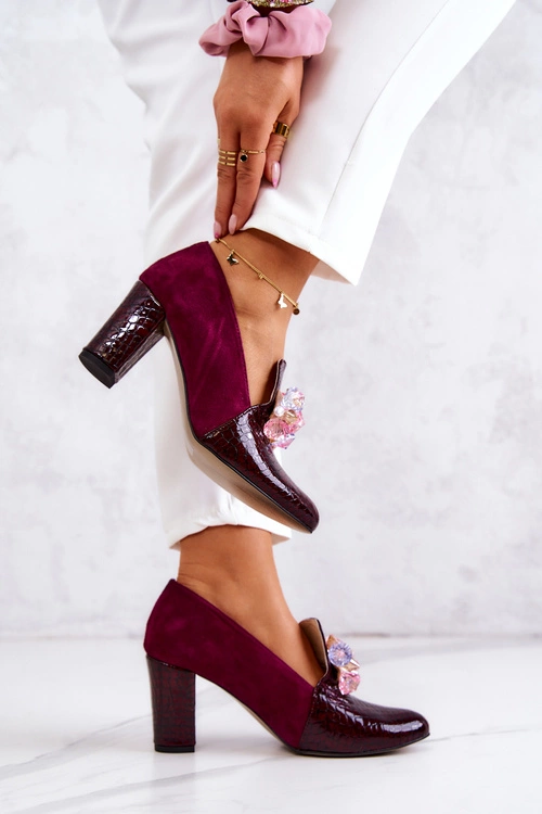 Zamszowe Wężowe Czółenka Z Ozdobą Bordowe Mallory