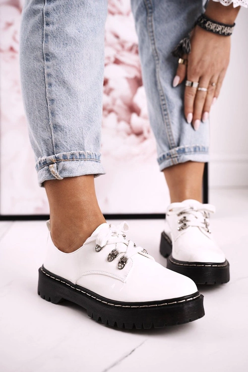 Damskie Półbuty Oxfordy Na Platformie S.Barski HX15 Lakierowane Białe