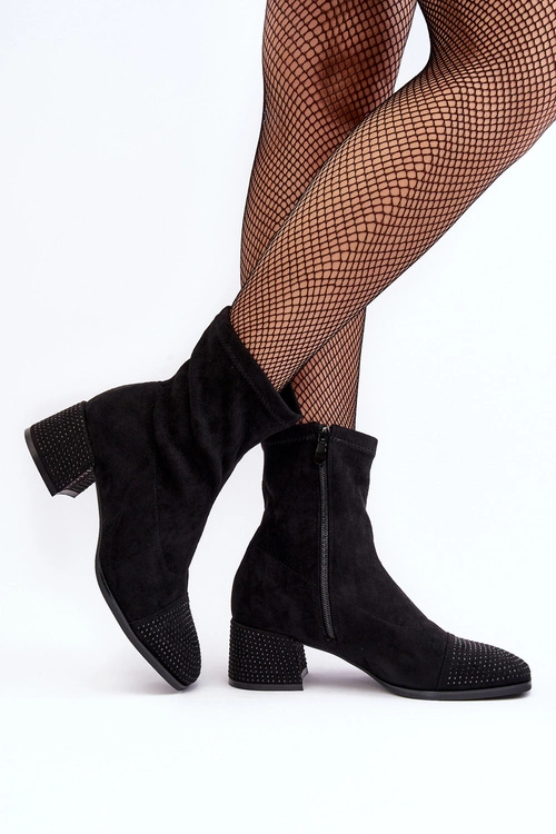 Botki Damskie Na Niskim Obcasie Ze Zdobieniem Czarne Vissias