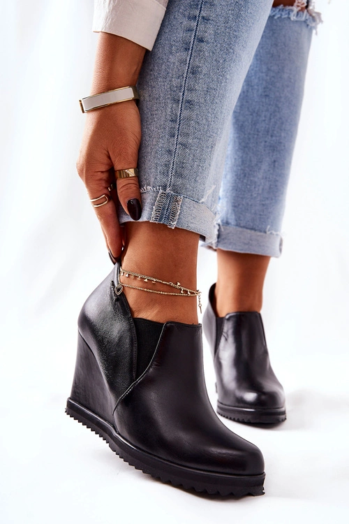 Botki Na Koturnie Monnari M79/1 Czarne