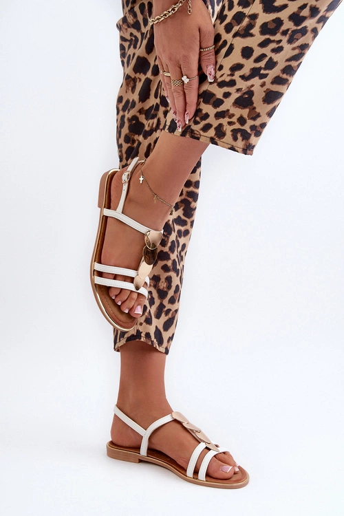 Płaskie Sandały Damskie Ze Złotymi Ozdobami Białe Raiva