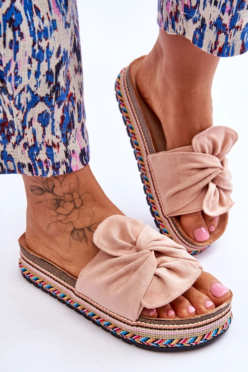 Damskie Klapki Na Masywnej Platformie Jasnoróżowe Terisa