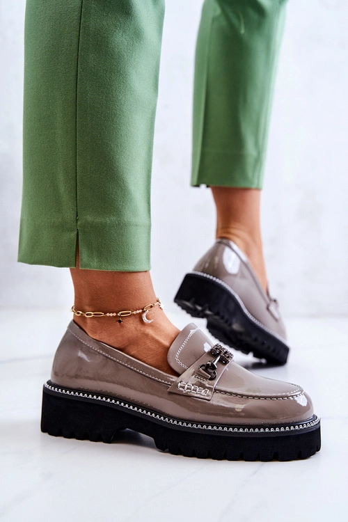 Lakierowane Skórzane Półbuty Z Ozdobą Jasnobrązowe Adison