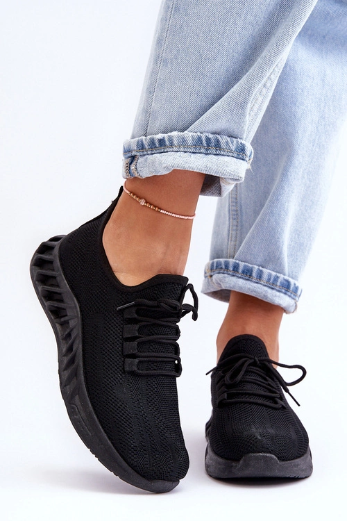 Damskie Wsuwane Materiałowe Sneakersy Czarne Venett
