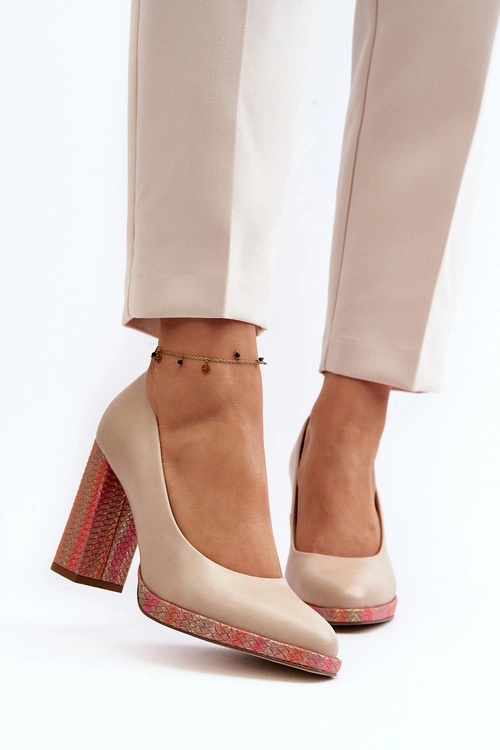 Czółenka Na Słupku Laura Messi 2746 Jasnobeżowe