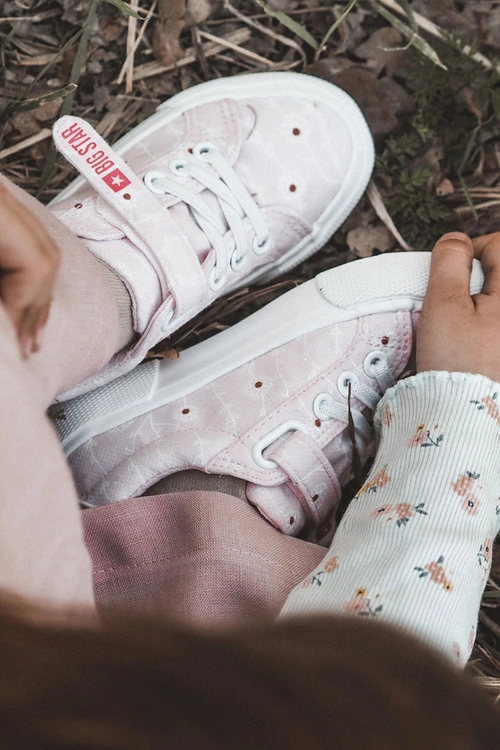 Dziecięce Niskie Trampki Na Rzep BIG STAR JJ374103 Różowe