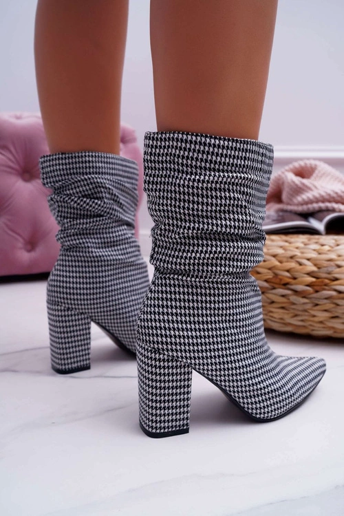 Botki Damskie Na Słupku w Pepitkę Biało Czarne Vibe