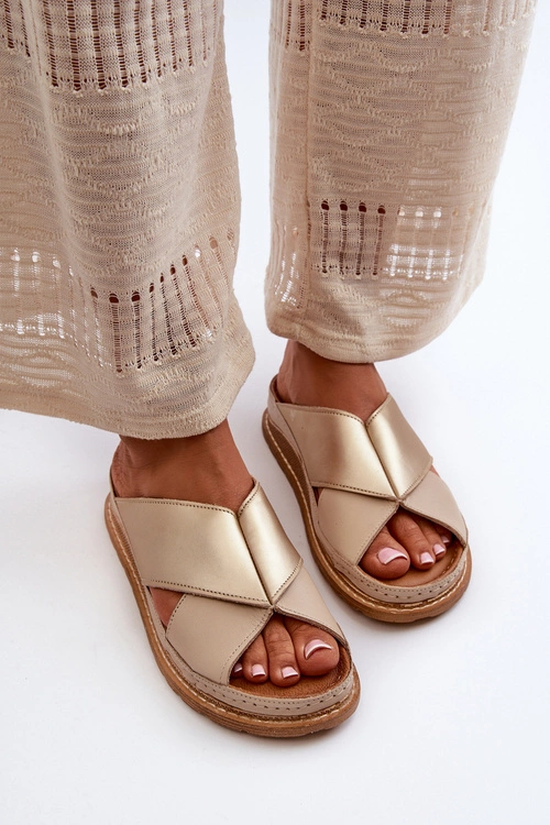 Skórzane Profilowane Klapki Maciejka 04986-04 Złoto-Beżowe