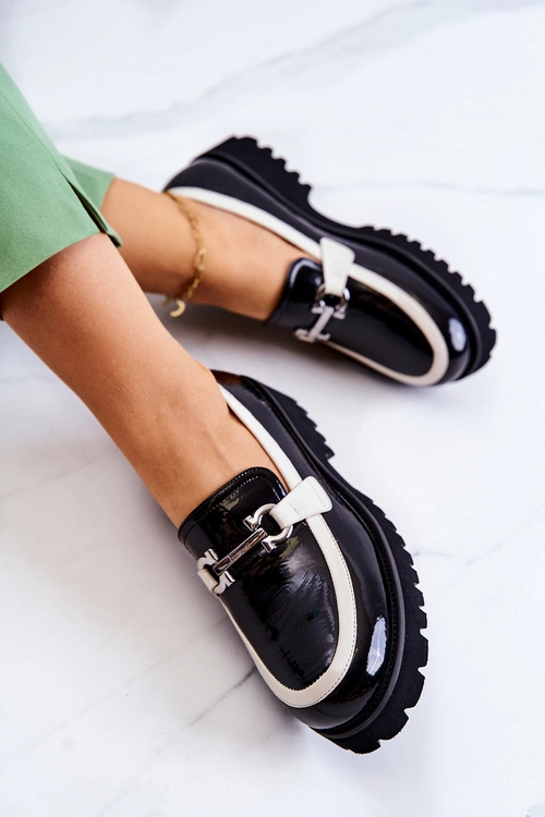 Lakierowane Damskie Półbuty Loafery Czarno-Białe Cassida