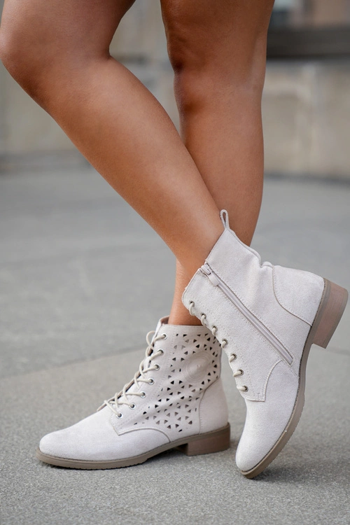 Botki Z Ażurowym Wzorem Na Zamek Jasnobeżowe Serfina