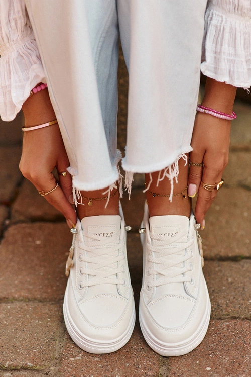 Trampki Buty Sportowe Damskie Na Platformie Z Ozdobą Białe Vinceza 13613