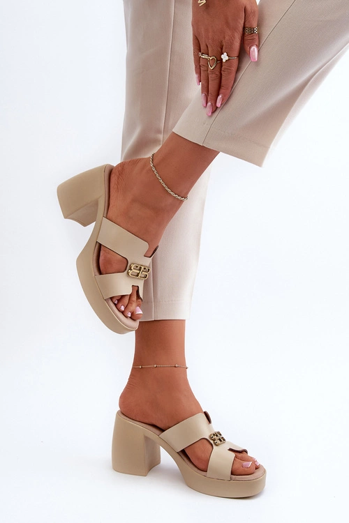 Zazoo 40419 Skórzane Klapki Damskie Z Wycięciami I Ozdobą Beżowe