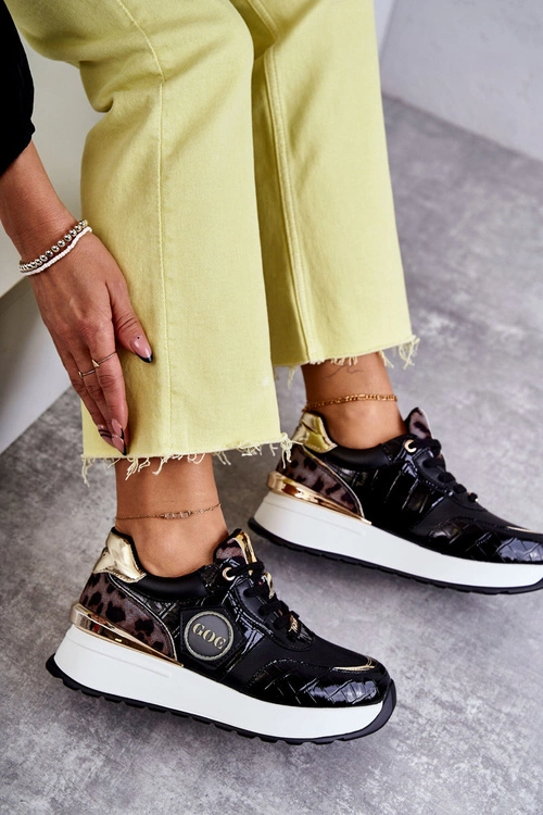 Damskie Buty Sportowe Na Koturnie GOE KK2N4085 Czarne