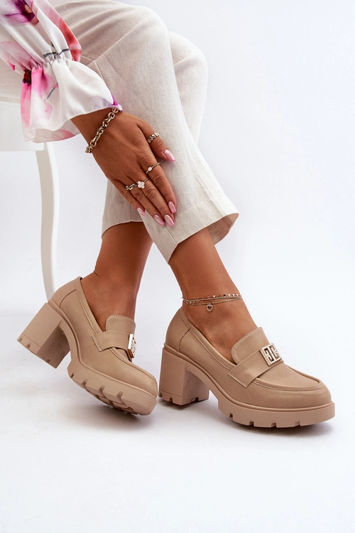 Półbuty Damskie Na Masywnym Obcasie Z Ozdobą Beżowe Ranunca