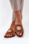 Zazoo 2938 Skórzane Klapki Na Płaskim Obcasie Z Ozdobą Camel
