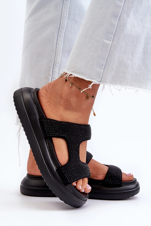 Zdobione Klapki Damskie Na Platformie Czarne Jestella