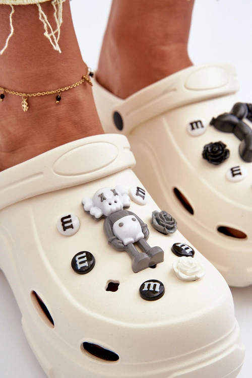 Piankowe Damskie Lekkie Klapki Na Masywnej Podeszwie Białe Matirra