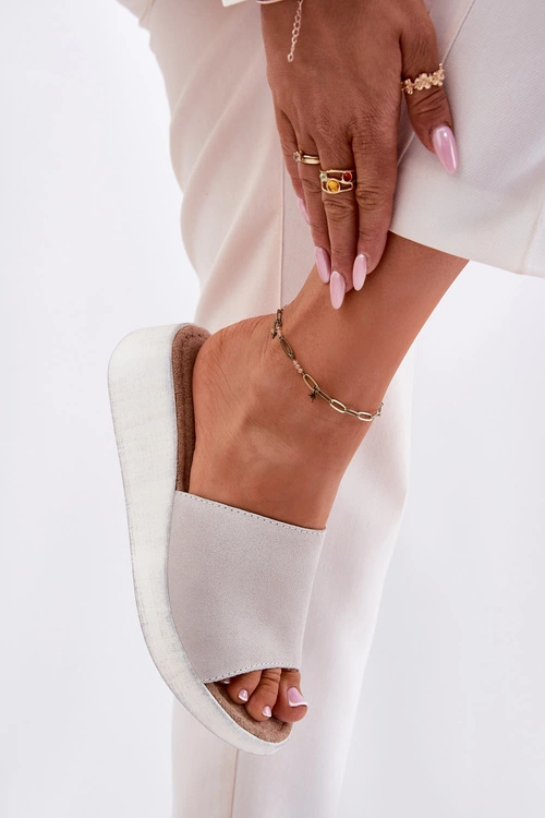 Zamszowe Klapki Damskie Na Koturnie Panto Fino RR267044 Szare