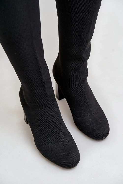Kozaki Ze Skarpetkową Cholewką Za Kolano Na Słupku Czarne Esanira