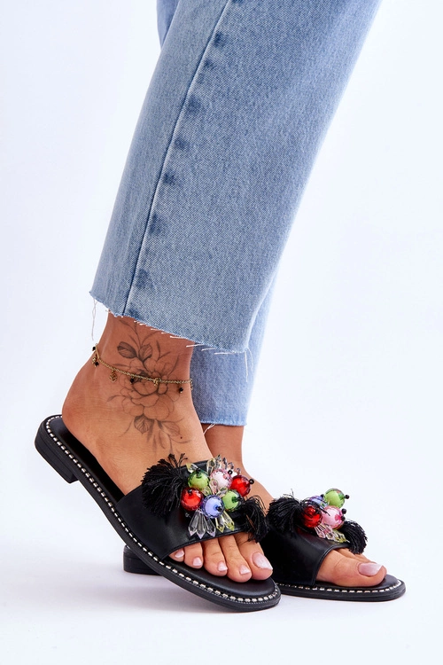 Klapki Z Ozdobnymi Koralikami S.Barski KV-2775-47 Czarne