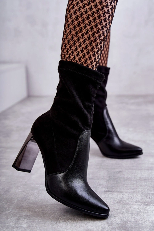 Zamszowe Wysokie Botki Na Obcasie Laura Messi 2527 Czarne