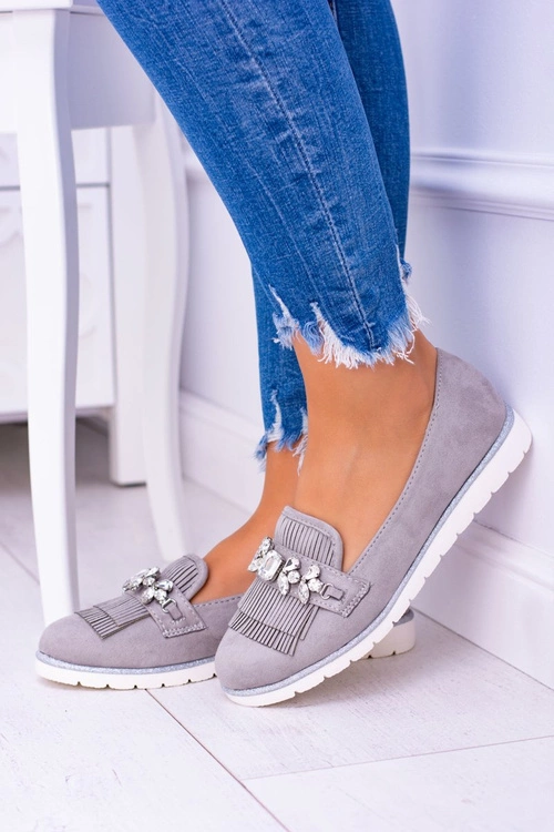 Szare Zamszowe Mokasyny z Kryształami Vivaro