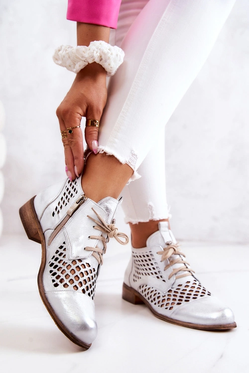 Zazoo 2704 Skórzane Ażurowe Botki Biało-Srebrne