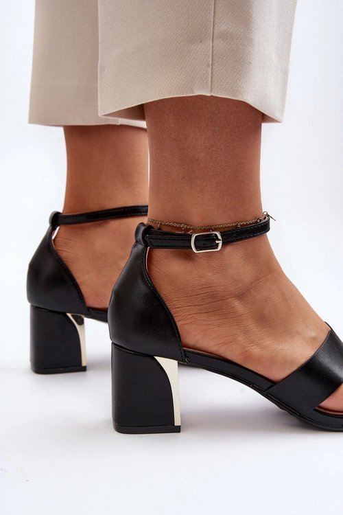 Sandały Damskie Na Obcasie Klocku Czarne Irivana