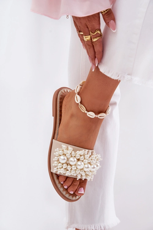 Klapki Damskie Płaskie Z Ozdobnymi Koralikami Beżowe Aricca