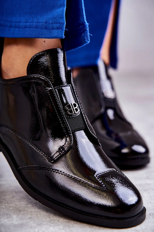 Lakierowane Niskie Botki Na Suwak Czarne Bettina