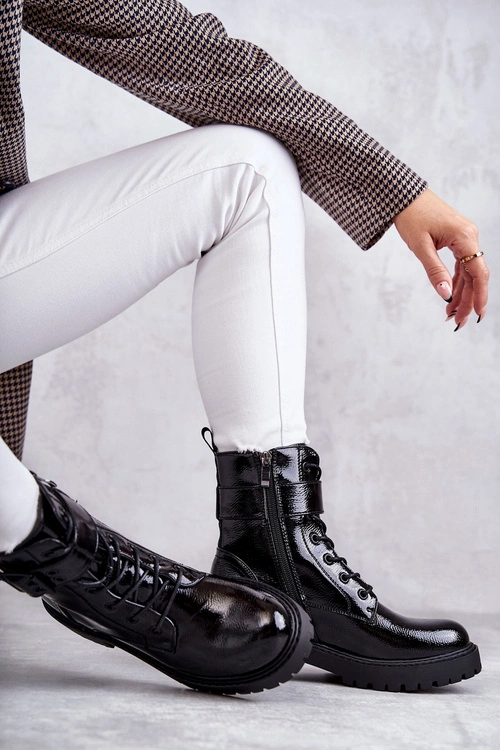 Damskie Botki Lakierowane Sznurowane Na Płaskim Obcasie Czarne Firmina