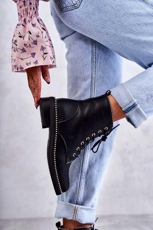 Damskie Botki Z Ćwiekami Czarne Rostill