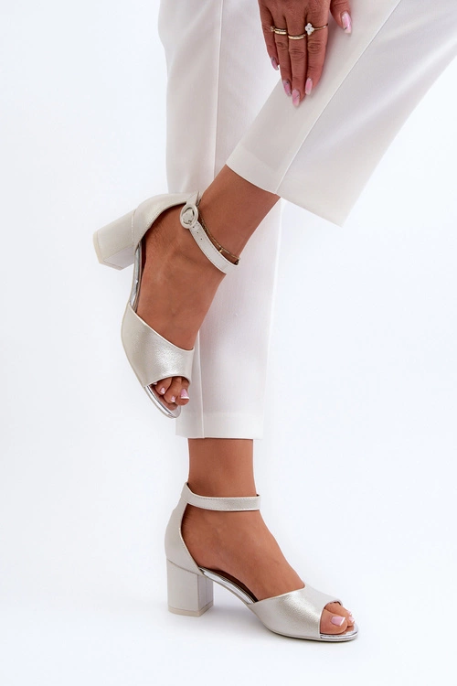 Skórzane Sandały Na Obcasie Vinceza 20100 Srebrne