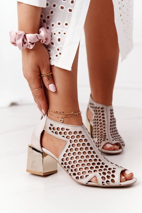 Ażurowe Botki Na Słupku Maciejka 04593-25 Złote Przecierane