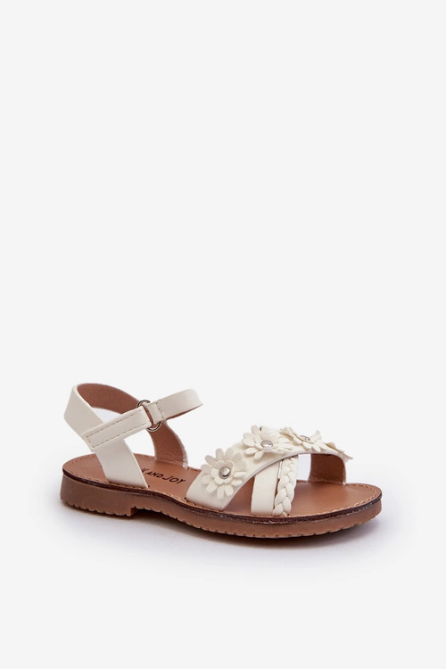Sandałki Dziecięce Zapinane Na Rzep Z Kwiatkami Białe Nestalee