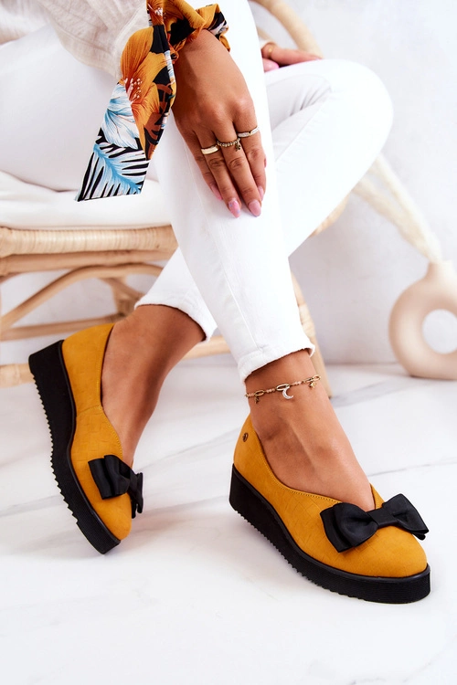 Zamszowe Baleriny Na Platformie Maciejka 05062-07 Żółte