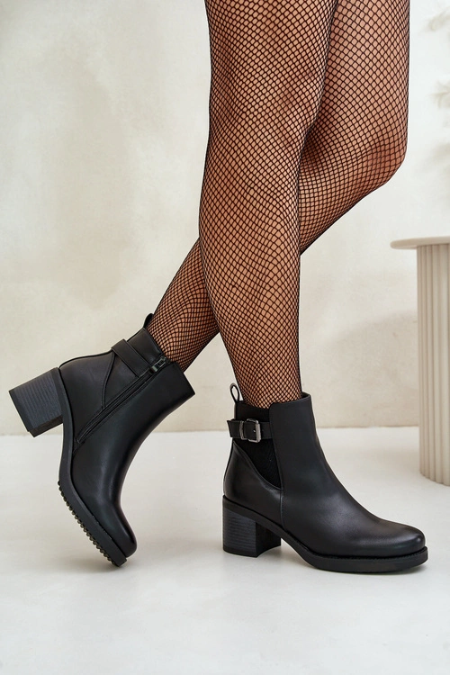 Ocieplane Botki Na Obcasie Eko Skórzane Z Klamrą Czarne Eriliana