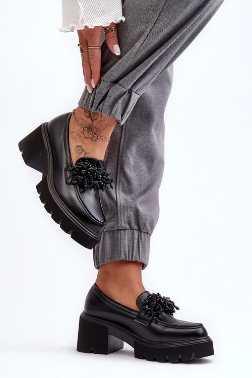 Damskie Skórzane Półbuty Z Ozdobą Czarne Renesma